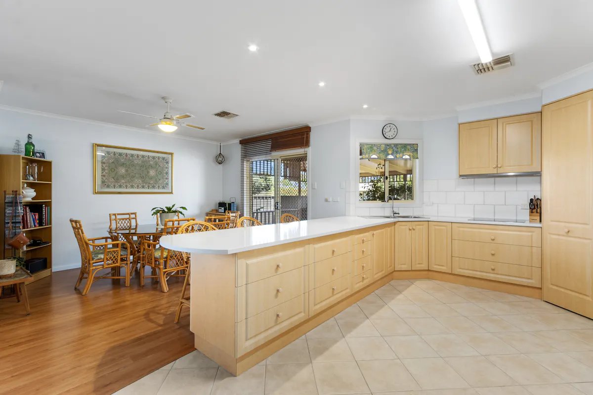 1 Capella Court — photo 9 of 28