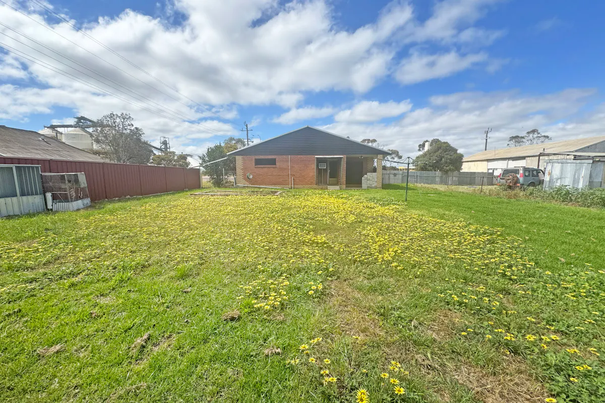 Lot 9 Coolgardie-Esperance Highway — photo 18 of 22