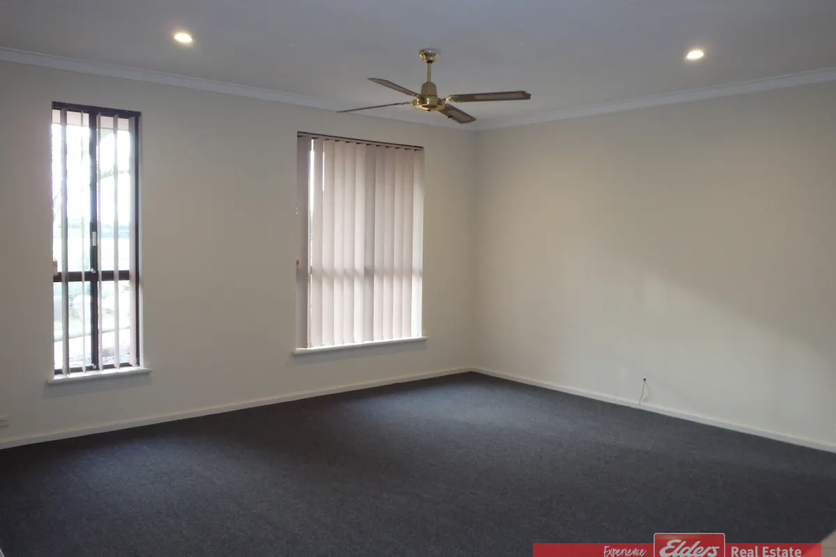 9 Townsend Road — photo 8 of 23