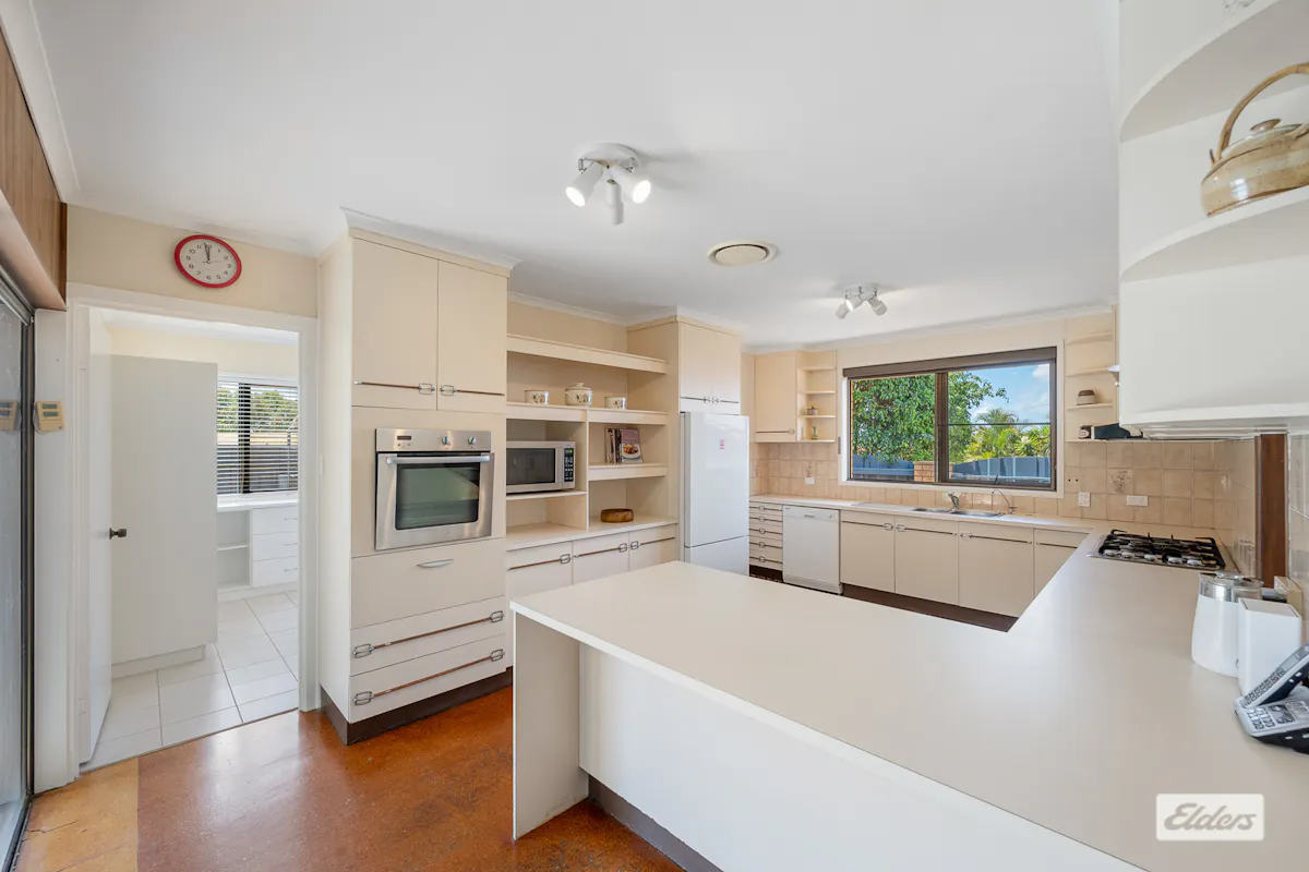 9 Columbia Avenue — photo 15 of 30