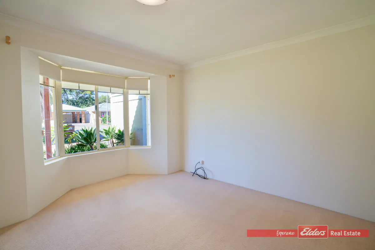 13 Parkland Drive — photo 12 of 29