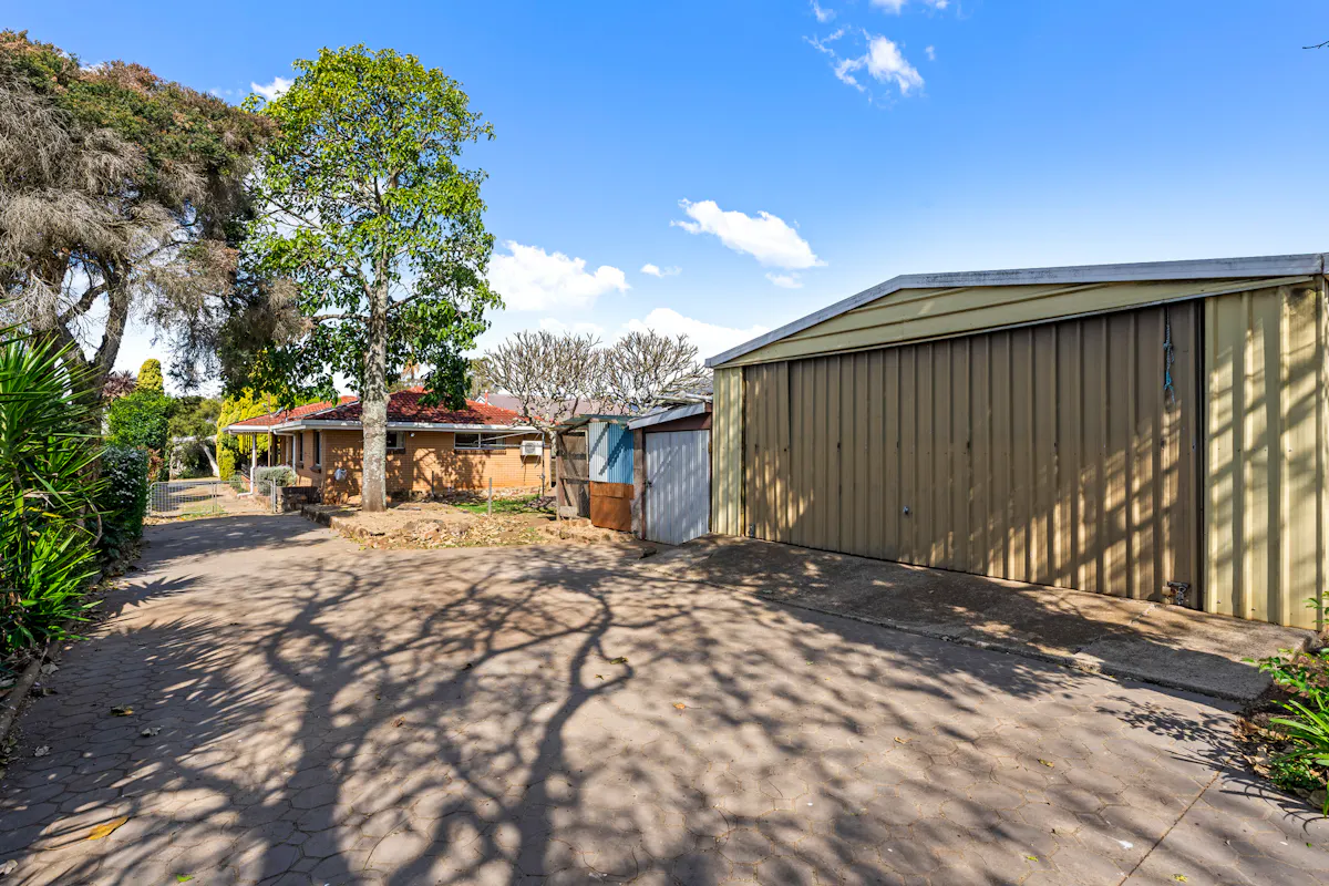 23 McGregor Street — photo 19 of 21
