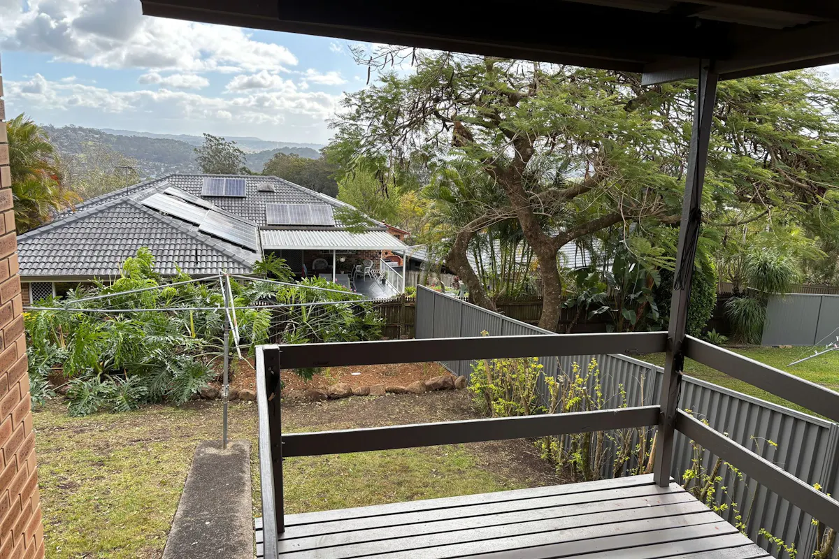 3 Bedroom Home with Views For Lease — photo 10 of 11