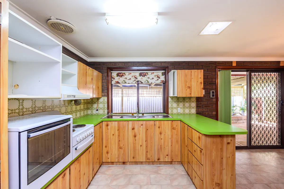 15 Gibbings Street — photo 10 of 30