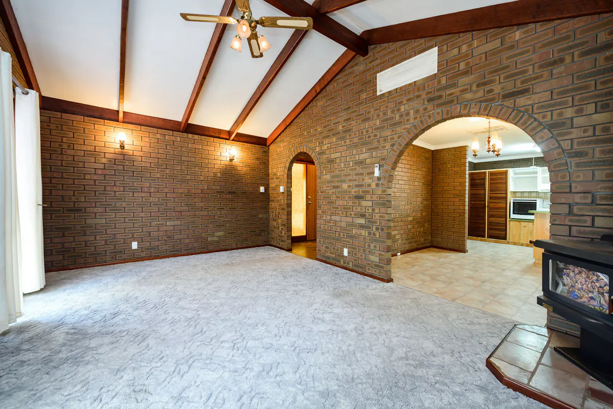 15 Gibbings Street — photo 7 of 30