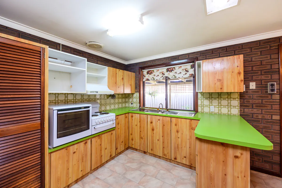 15 Gibbings Street — photo 11 of 30