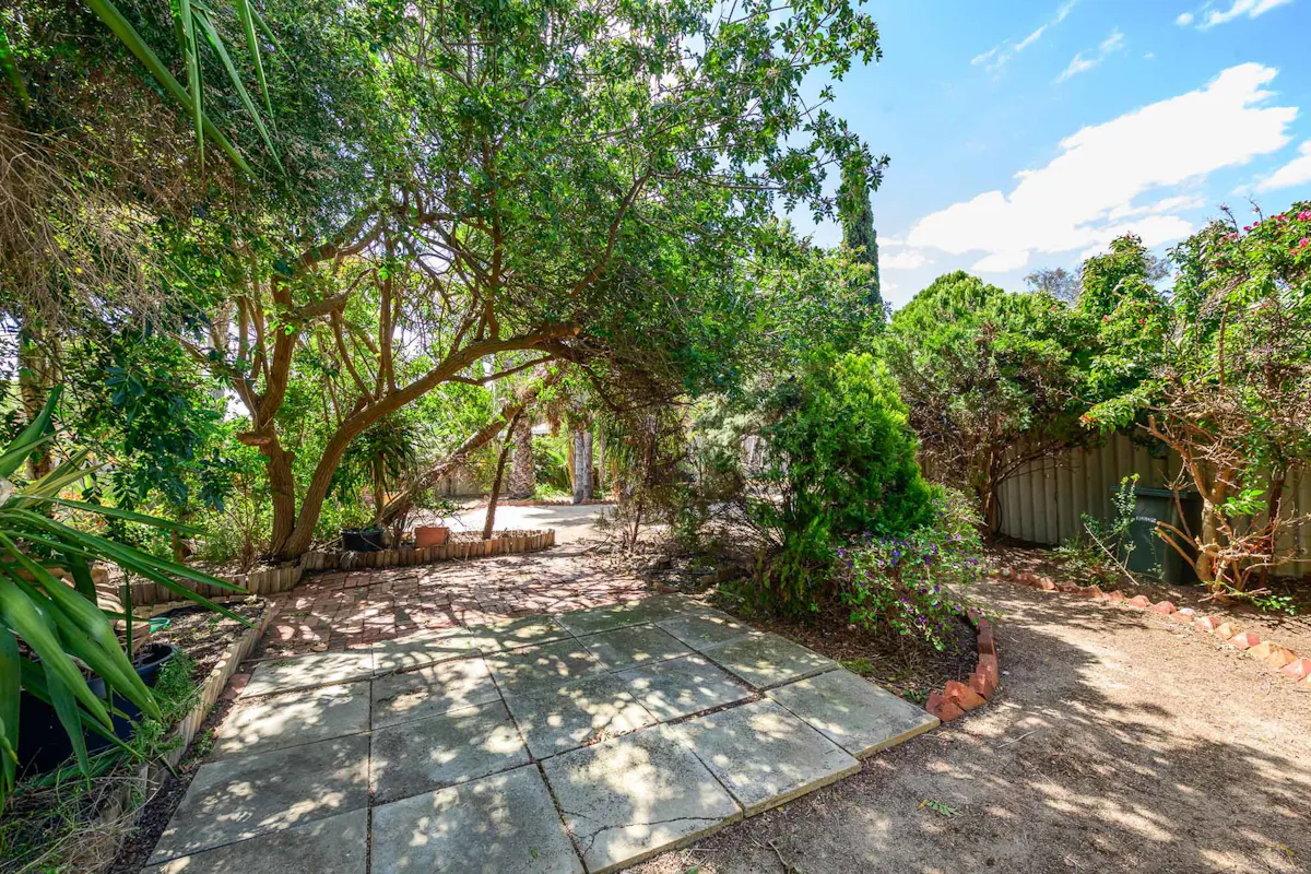 15 Gibbings Street — photo 27 of 30