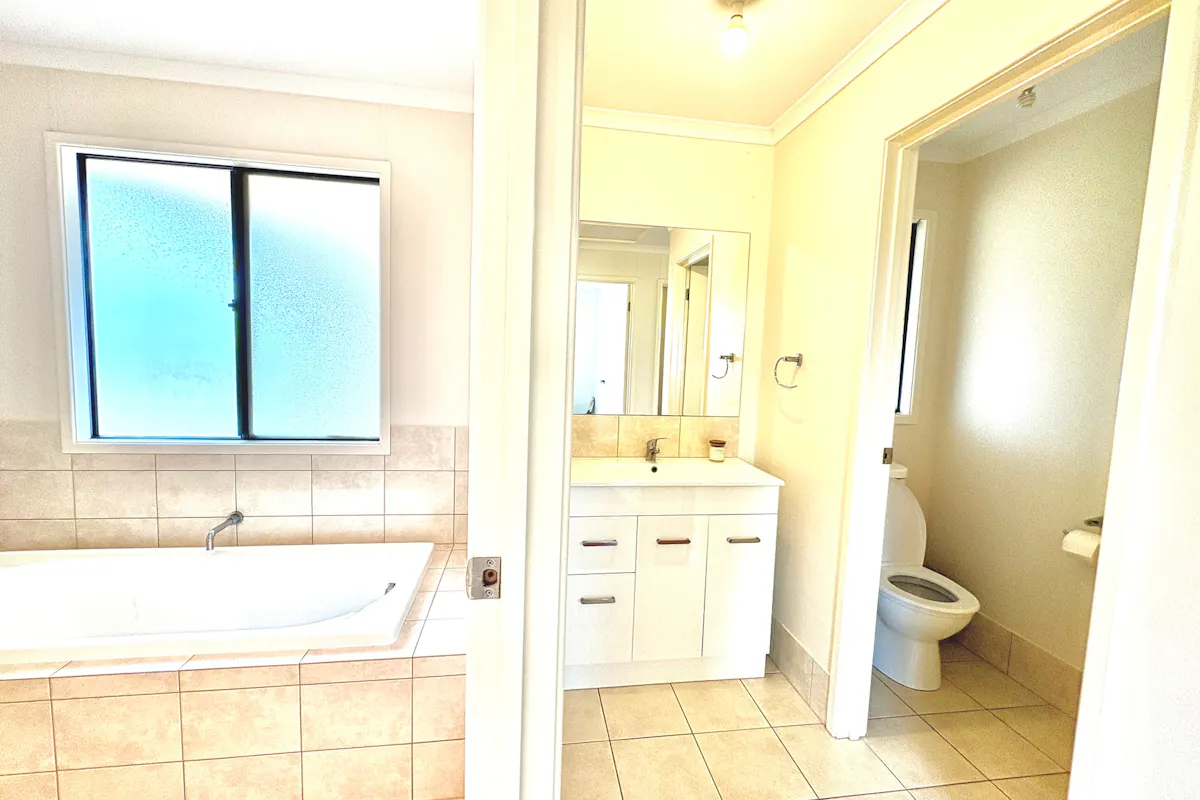2 Bosanquet Boulevard — photo 4 of 26