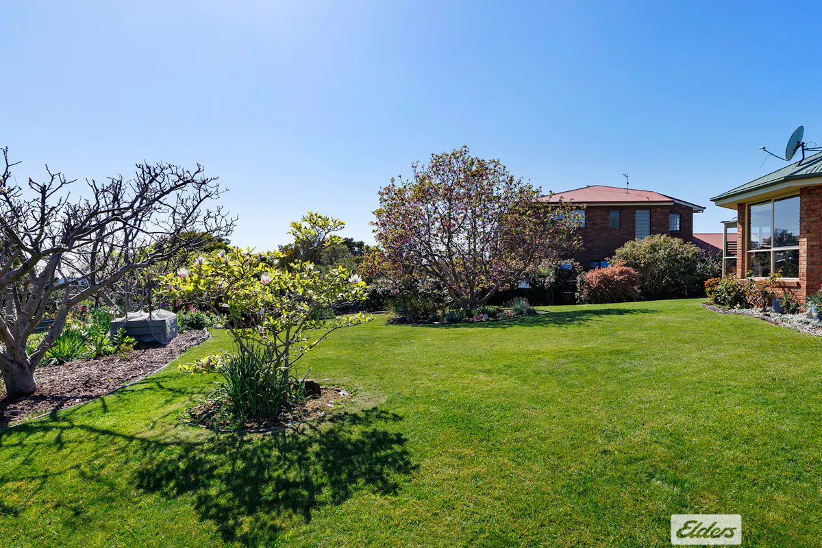16 Seabreeze Avenue — photo 22 of 26