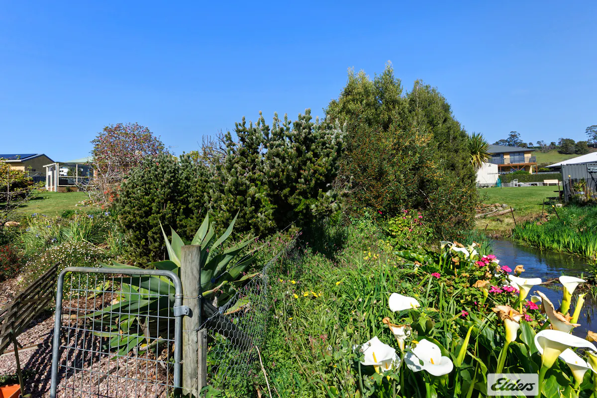 16 Seabreeze Avenue — photo 12 of 26