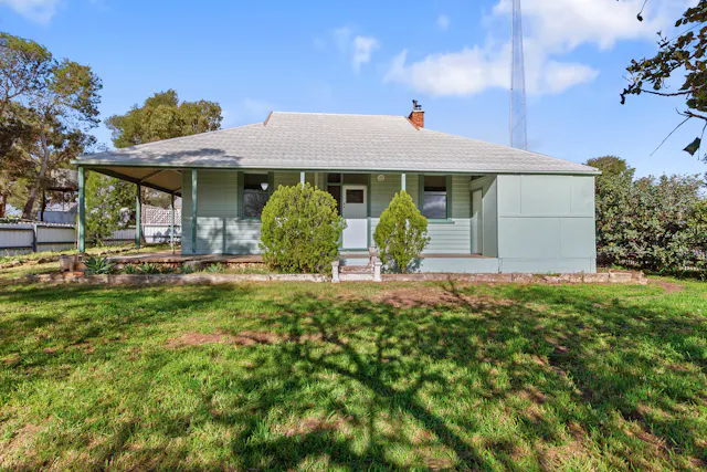 95 Yackandandah Road — photo from Elders Real Estate Clare Valley and Balaklava