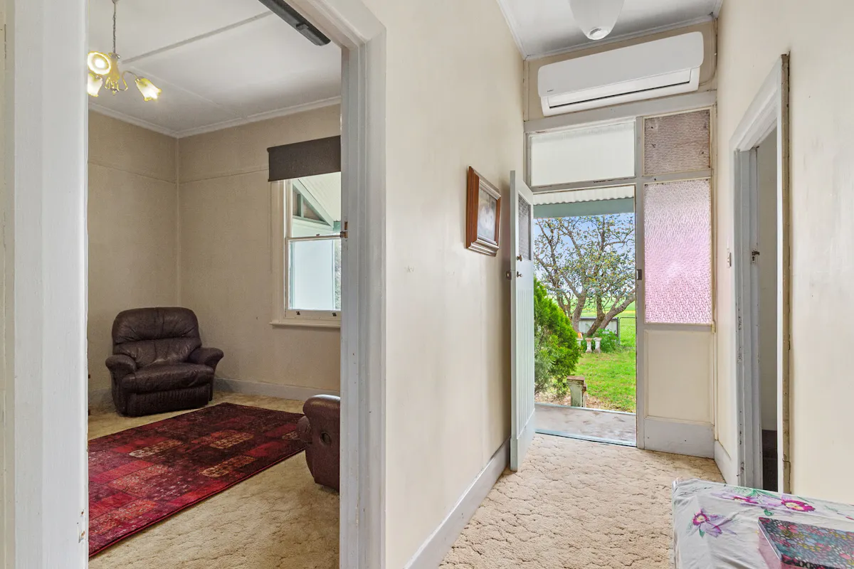 95 Yackandandah Road — photo 8 of 28