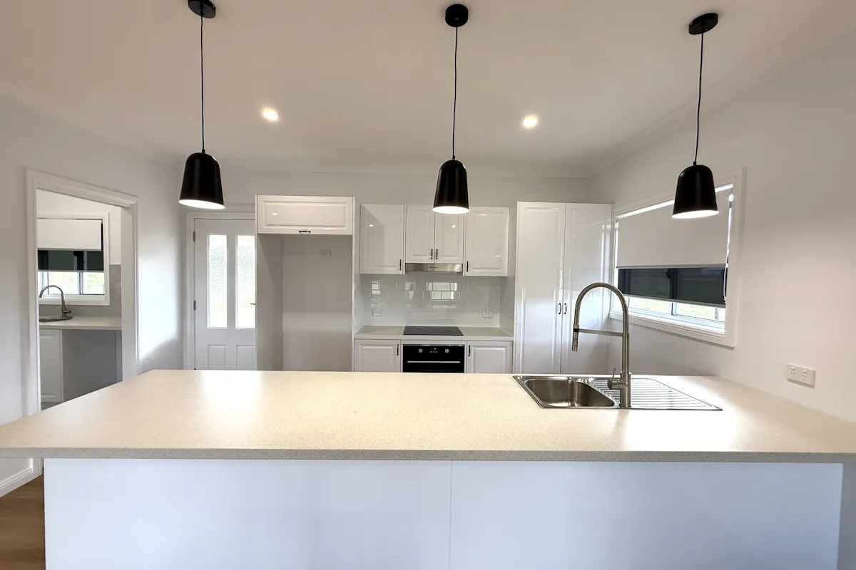 4/116 Montavella Road — photo 4 of 9