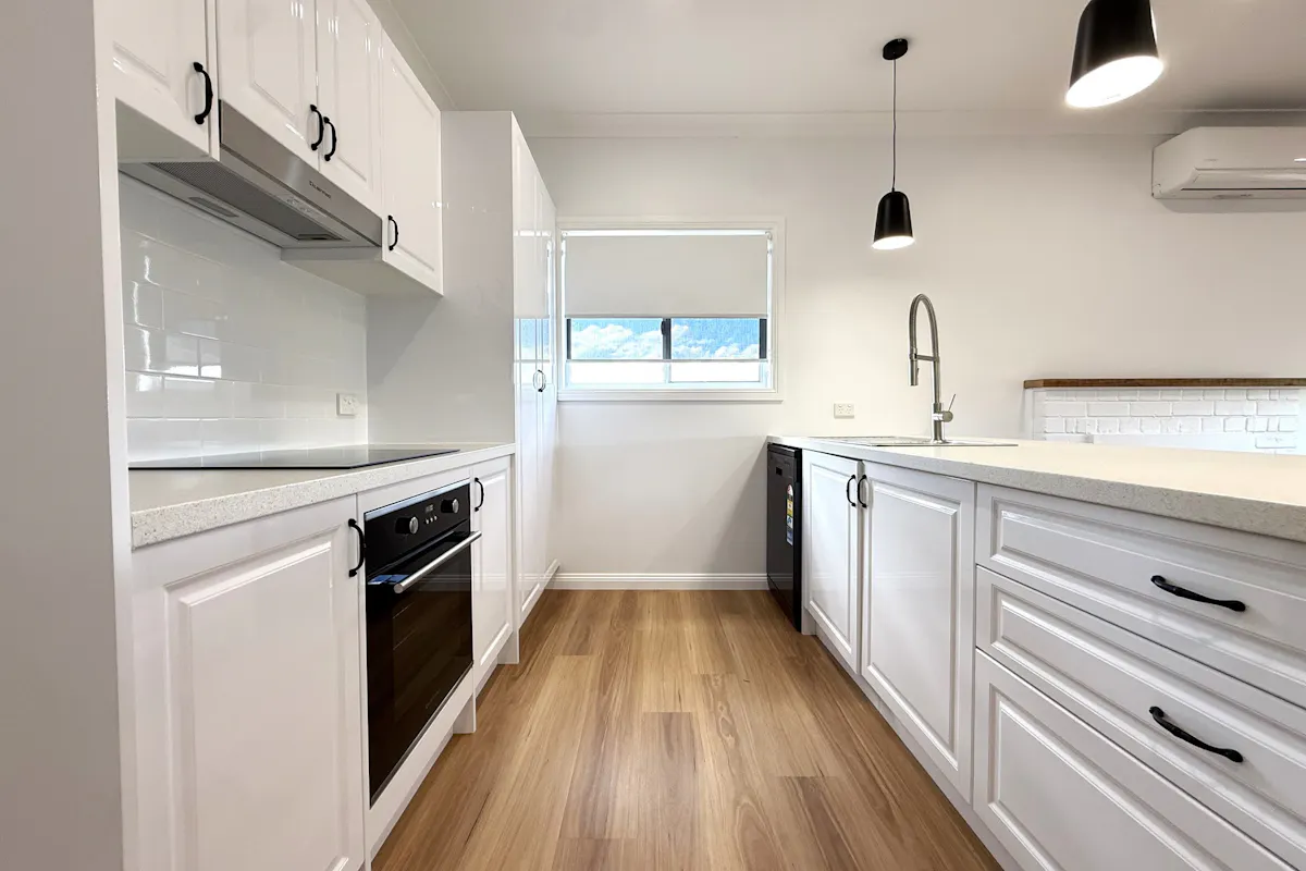 4/116 Montavella Road — photo 3 of 9