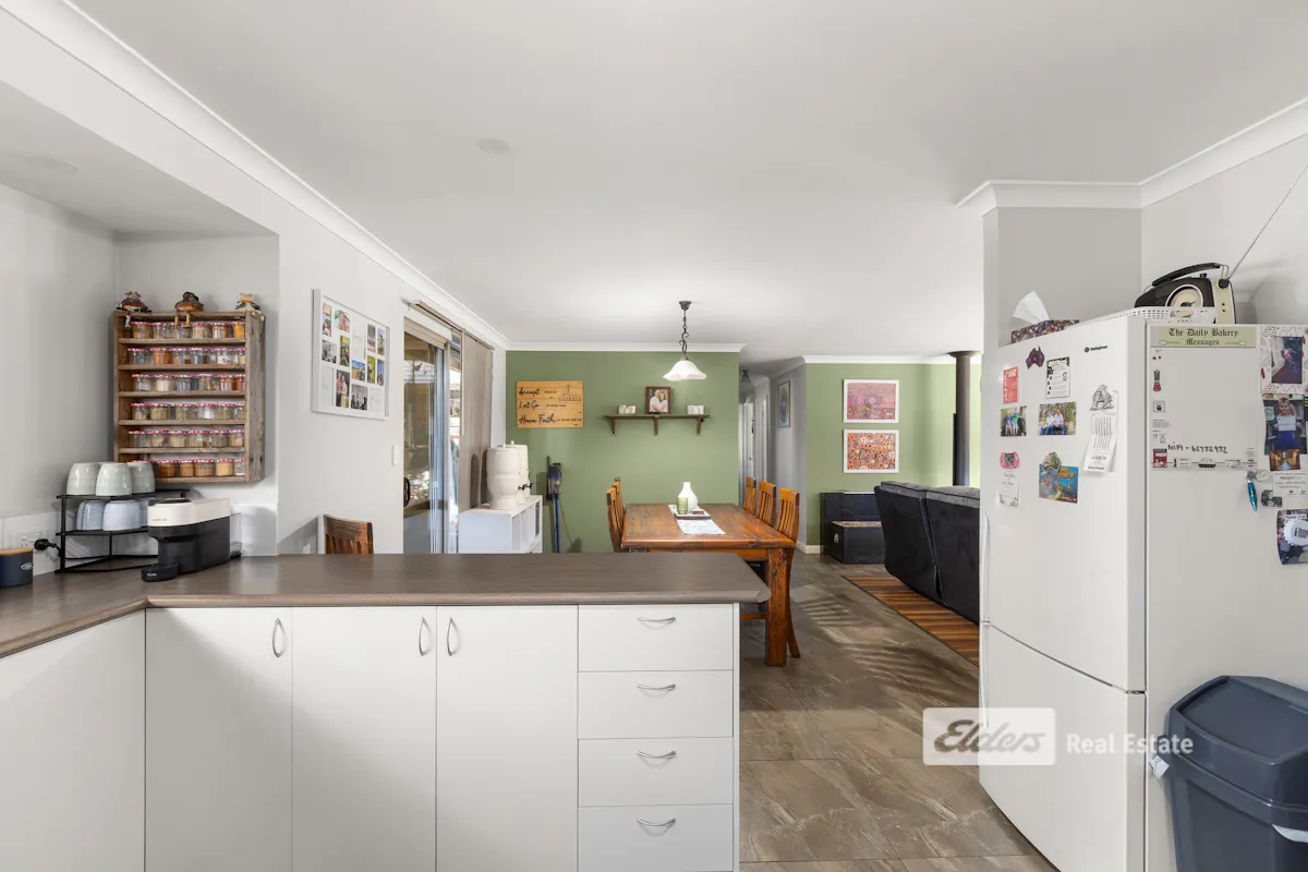 1434 Clifford Street — photo 7 of 29