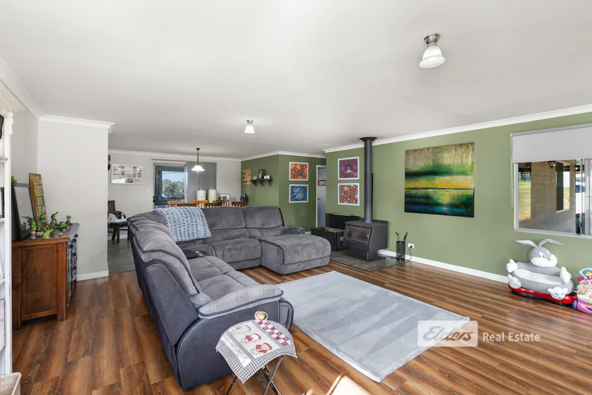 1434 Clifford Street — photo 11 of 29