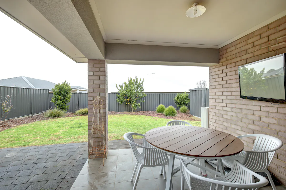183 Heysen Boulevard — photo 19 of 22