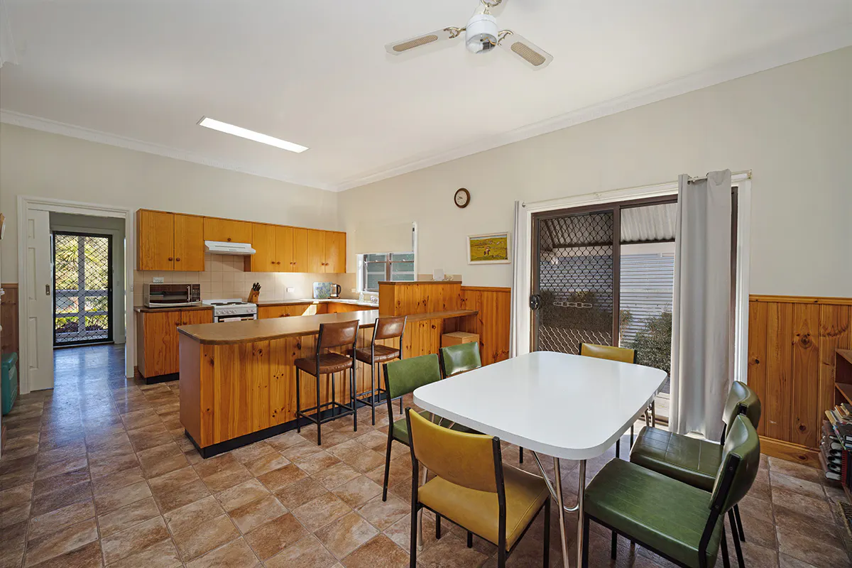 27 George Street — photo 5 of 11