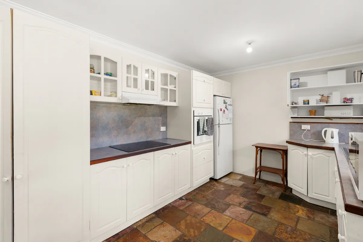 6 Travencore Place — photo 9 of 26