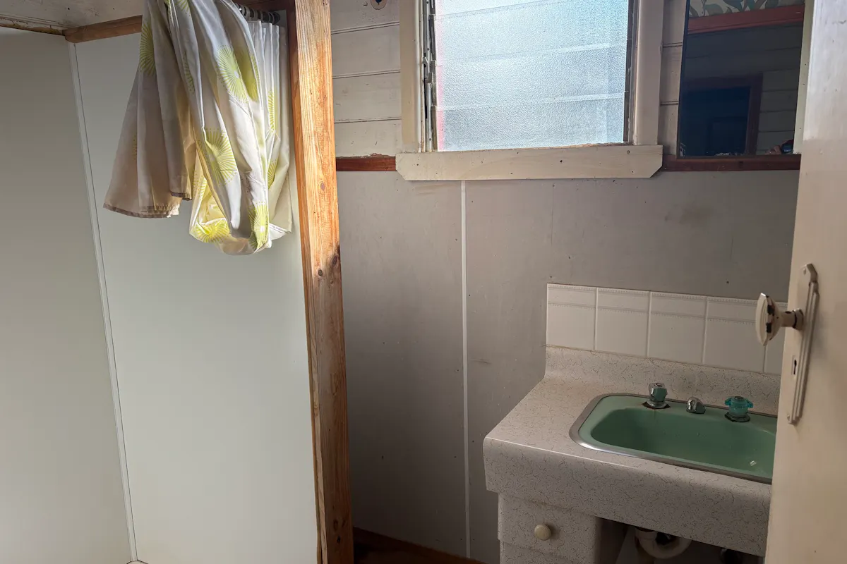 20 Godfrey Street — photo 11 of 15