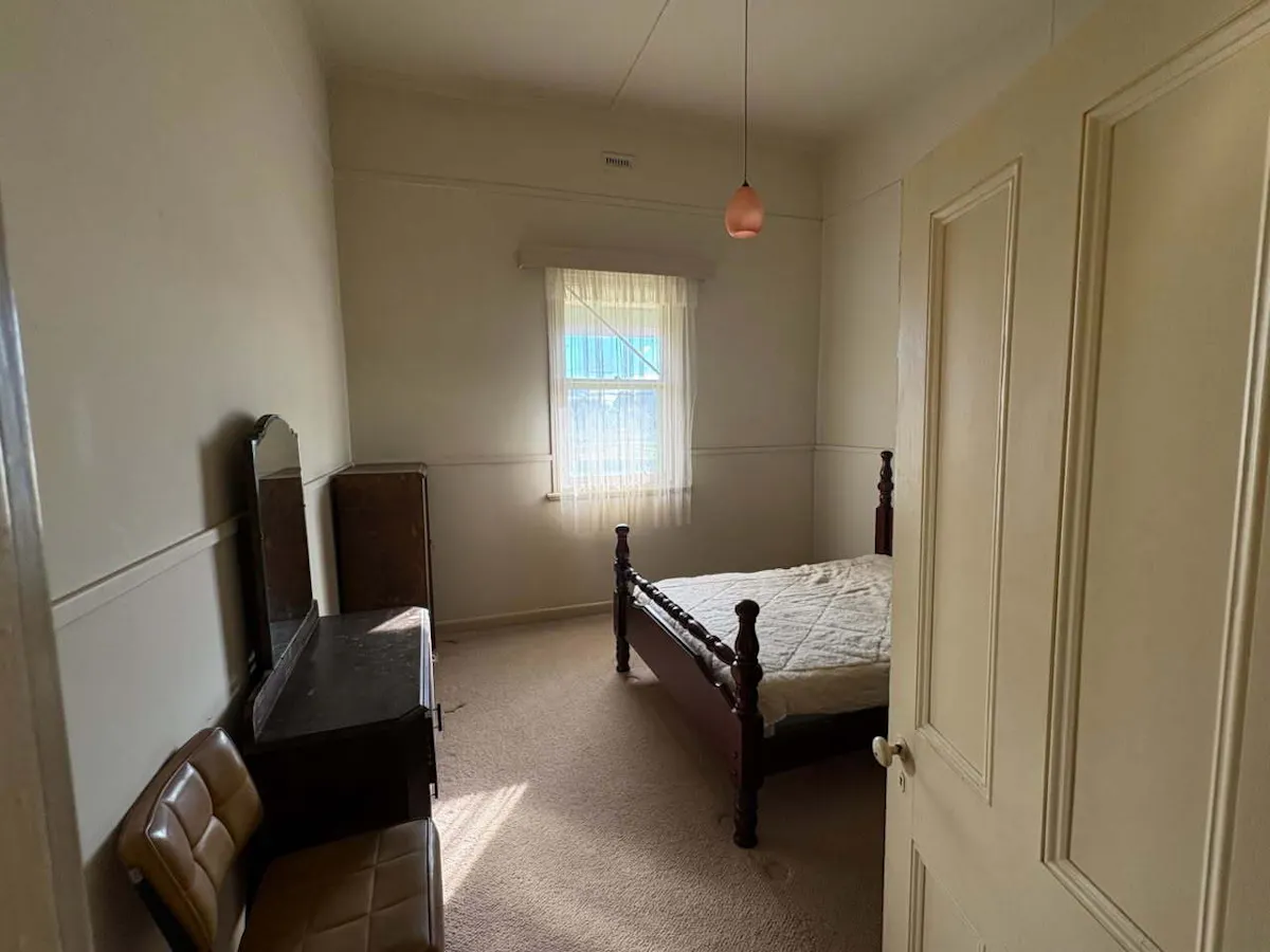 20 Godfrey Street — photo 6 of 15