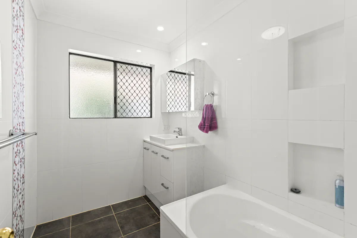 17 Blake Street — photo 9 of 24
