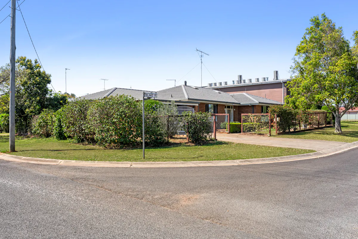 17 Blake Street — photo 16 of 24
