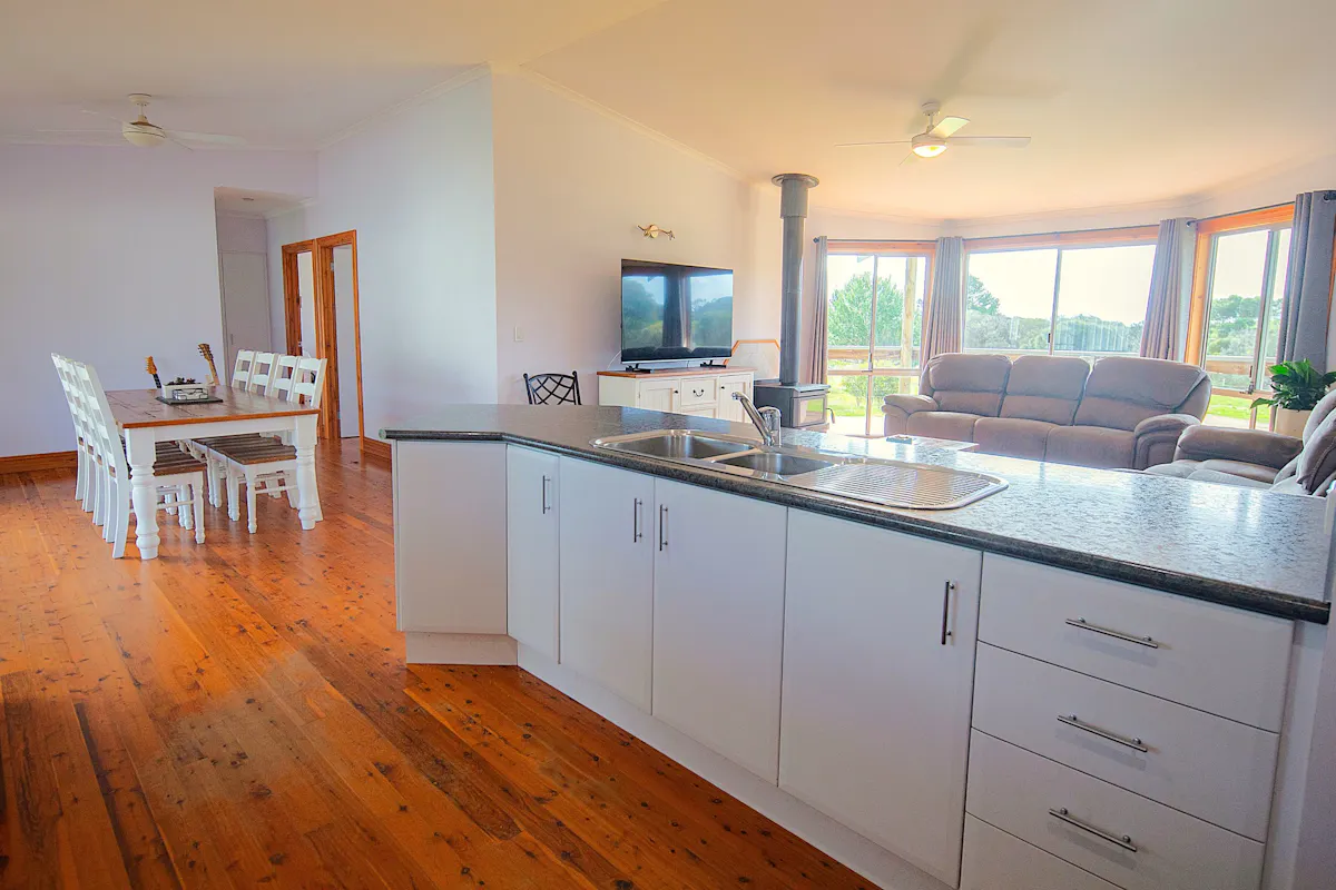 27 Riverside Road — photo 6 of 21