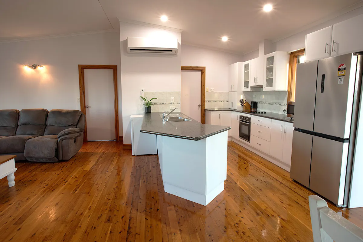 27 Riverside Road — photo 5 of 21