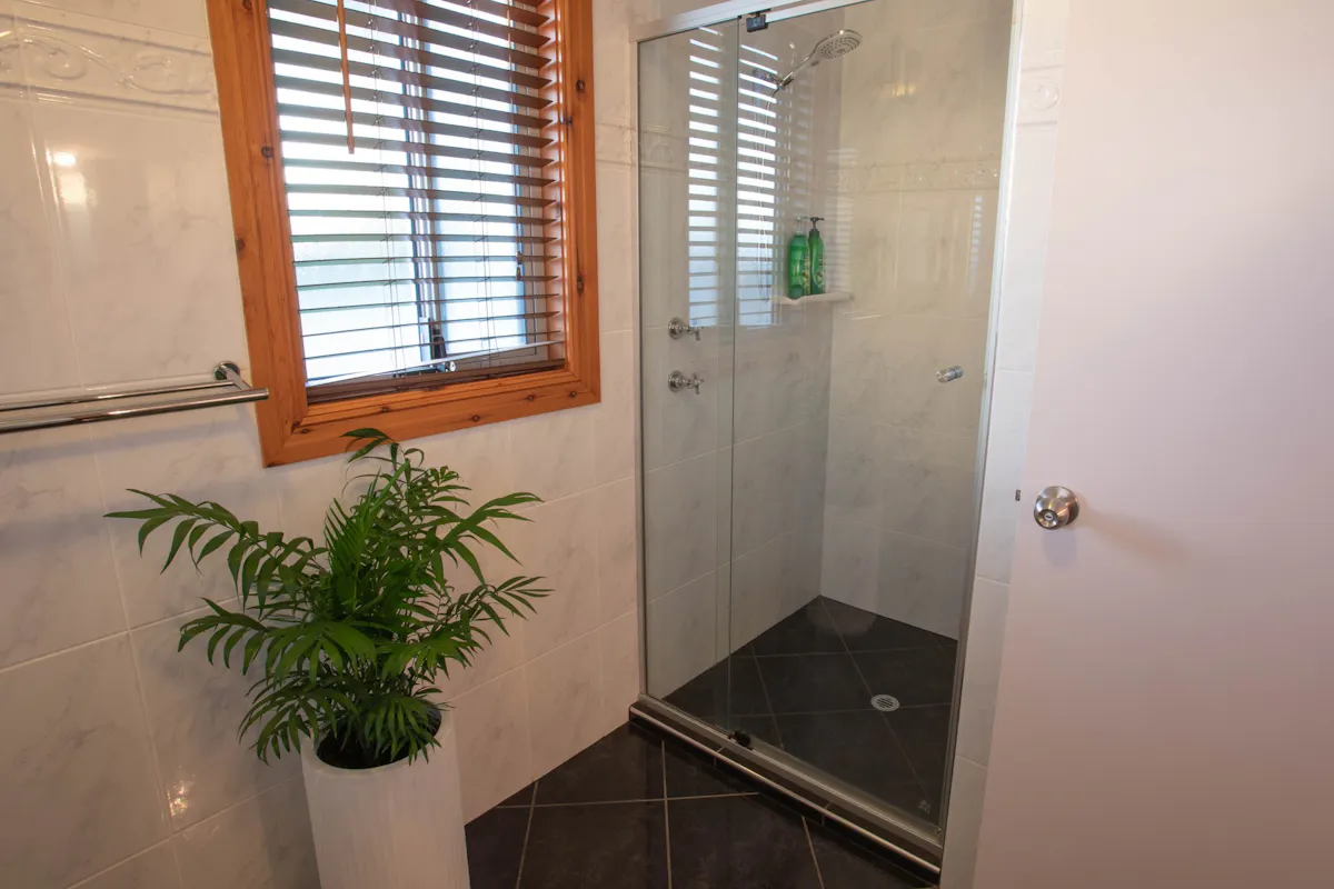 27 Riverside Road — photo 14 of 21