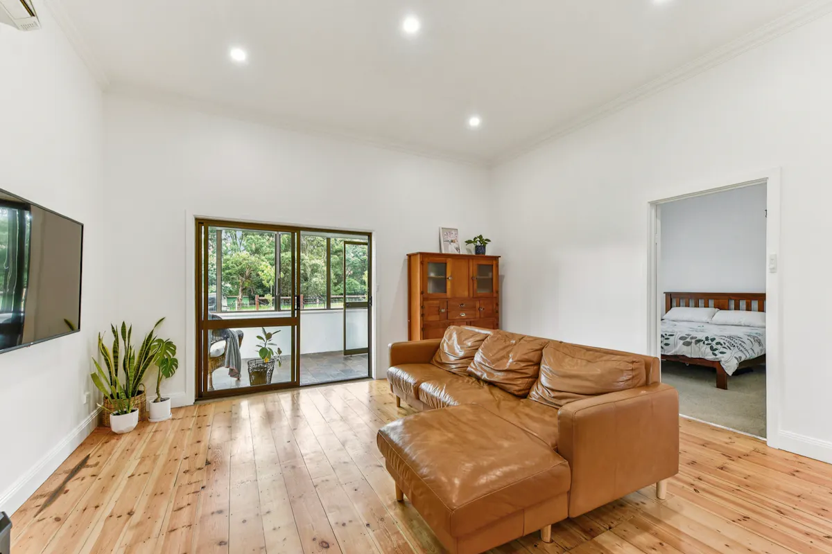 73 Glencoe Road — photo 4 of 14