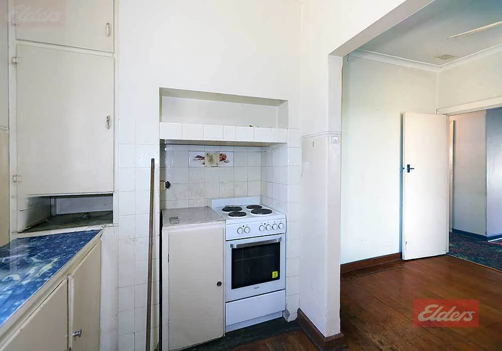 36 Ventnor Street — photo 10 of 30