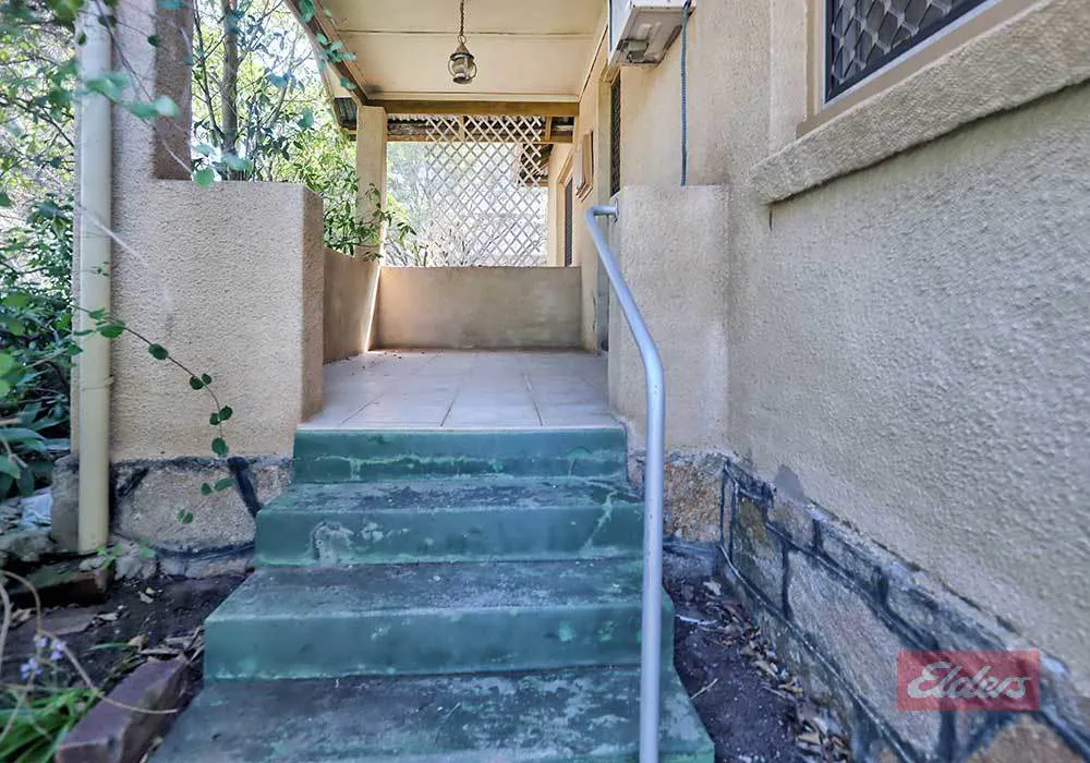36 Ventnor Street — photo 4 of 30