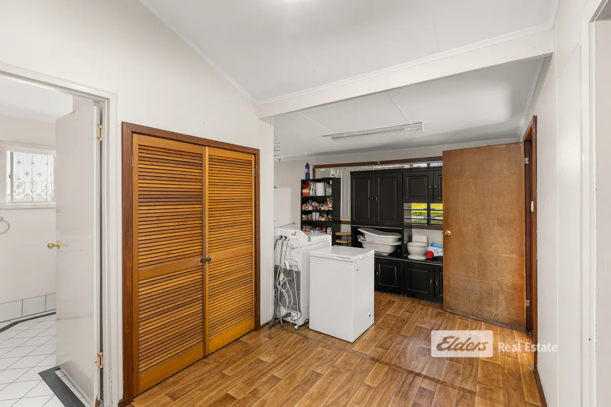 35 Bucktin Street — photo 12 of 19