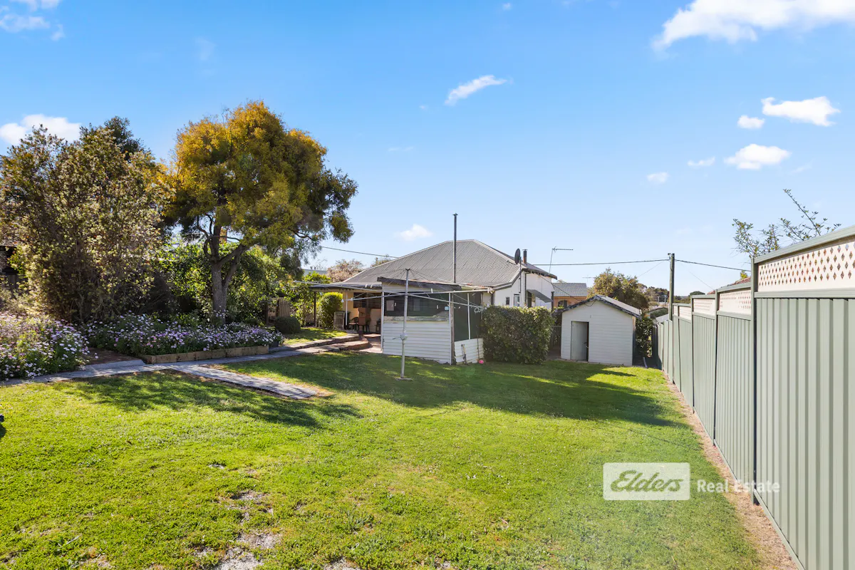 35 Bucktin Street — photo 17 of 19