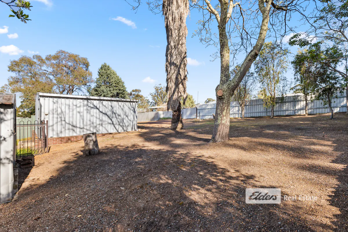 35 Bucktin Street — photo 19 of 19