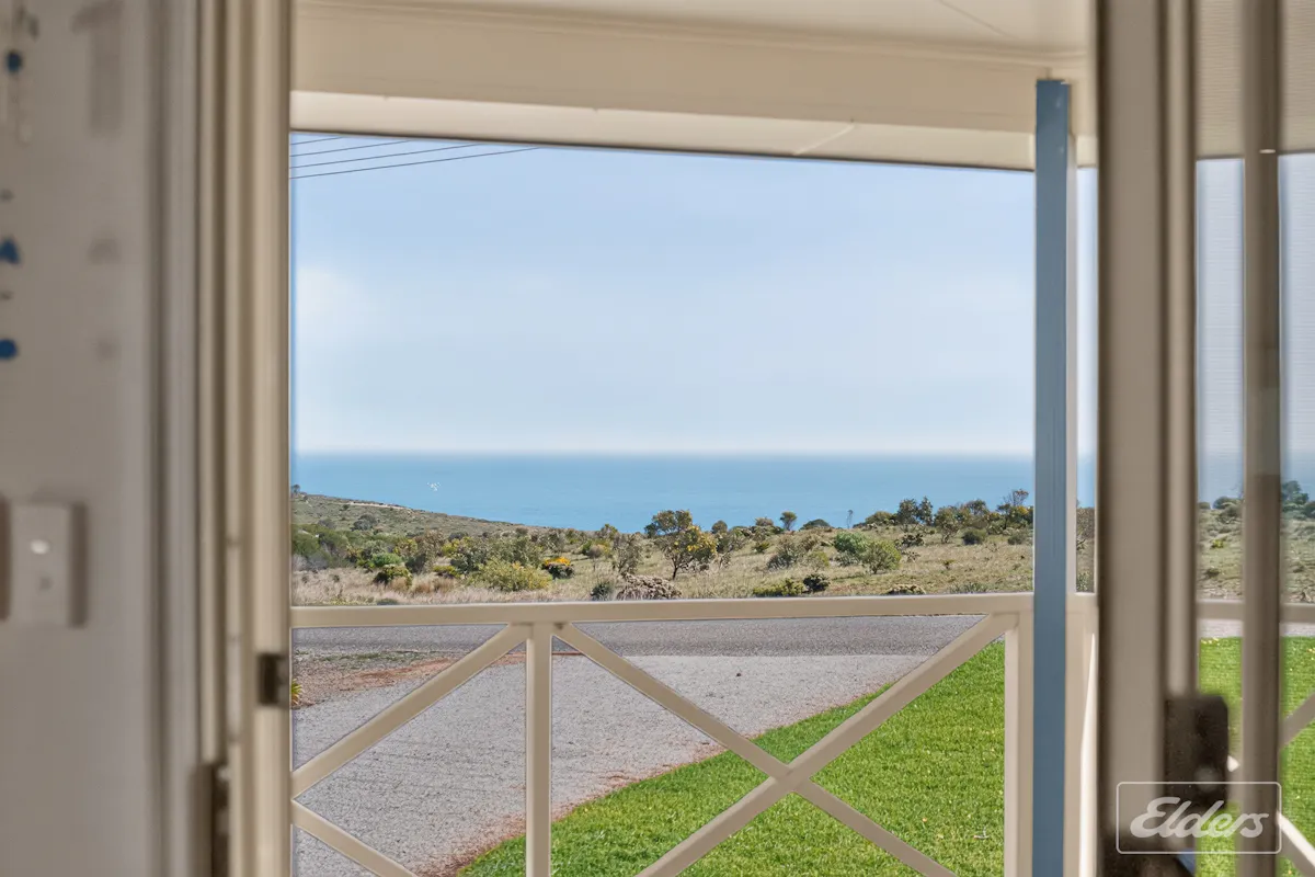 7 Fleurieu Avenue — photo 3 of 28