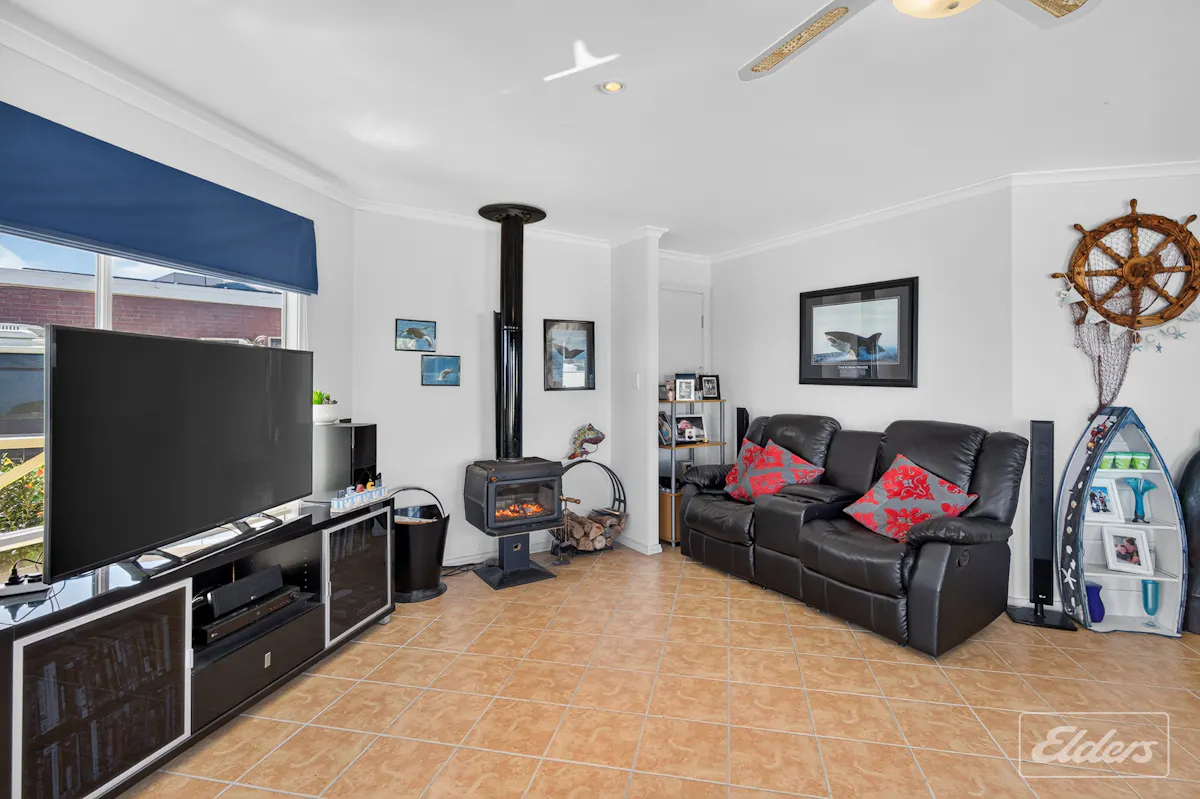 7 Fleurieu Avenue — photo 8 of 28