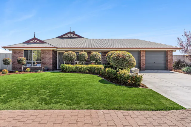 21 Flinders Street — photo from Elders Real Estate Waikerie