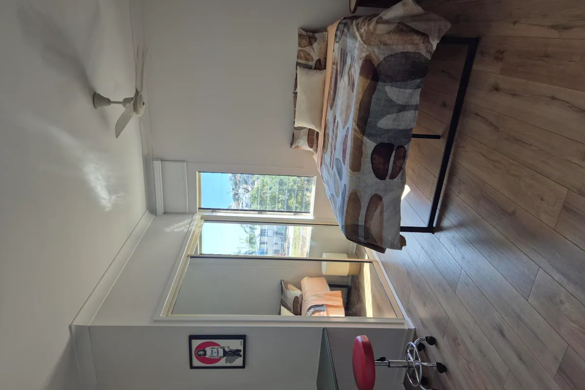 8/48 McIlwraith Street — photo 8 of 12
