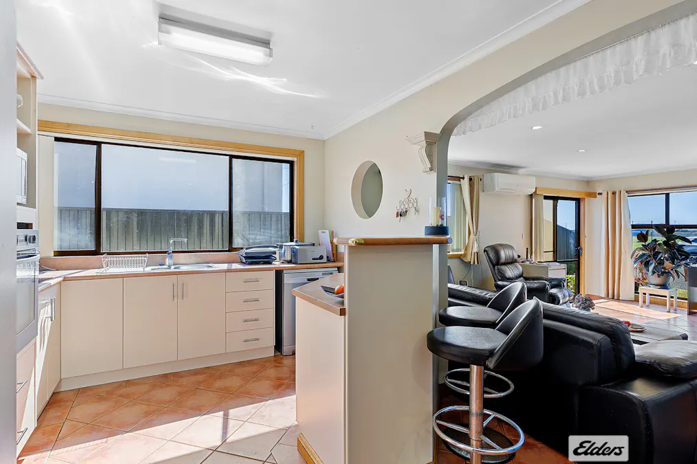 9 Plummer Court, Somerset, TAS, 7322 - Image 6