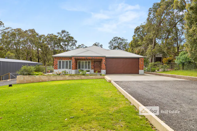 41 Lyons Road — photo from Elders Real Estate South West