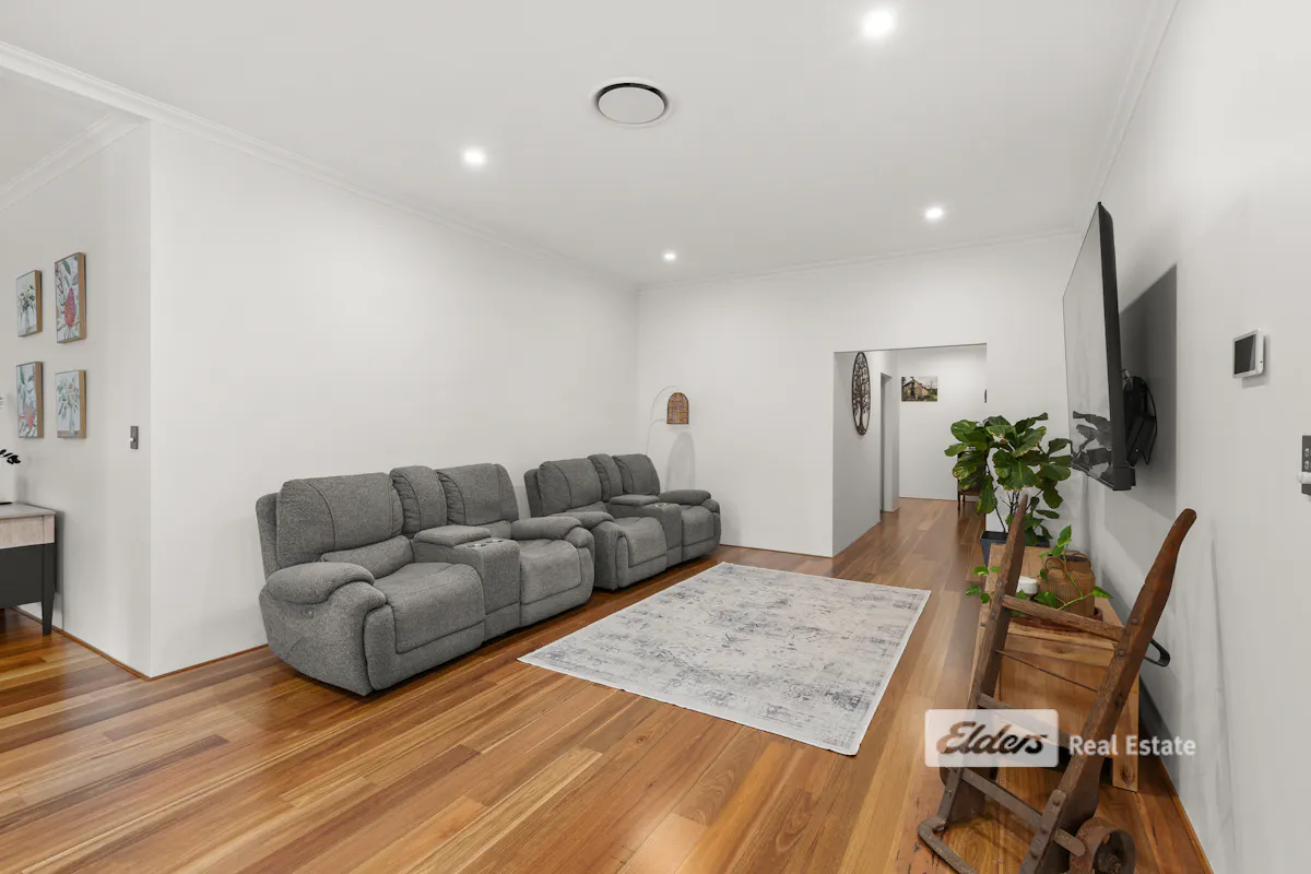 41 Lyons Road — photo 14 of 30