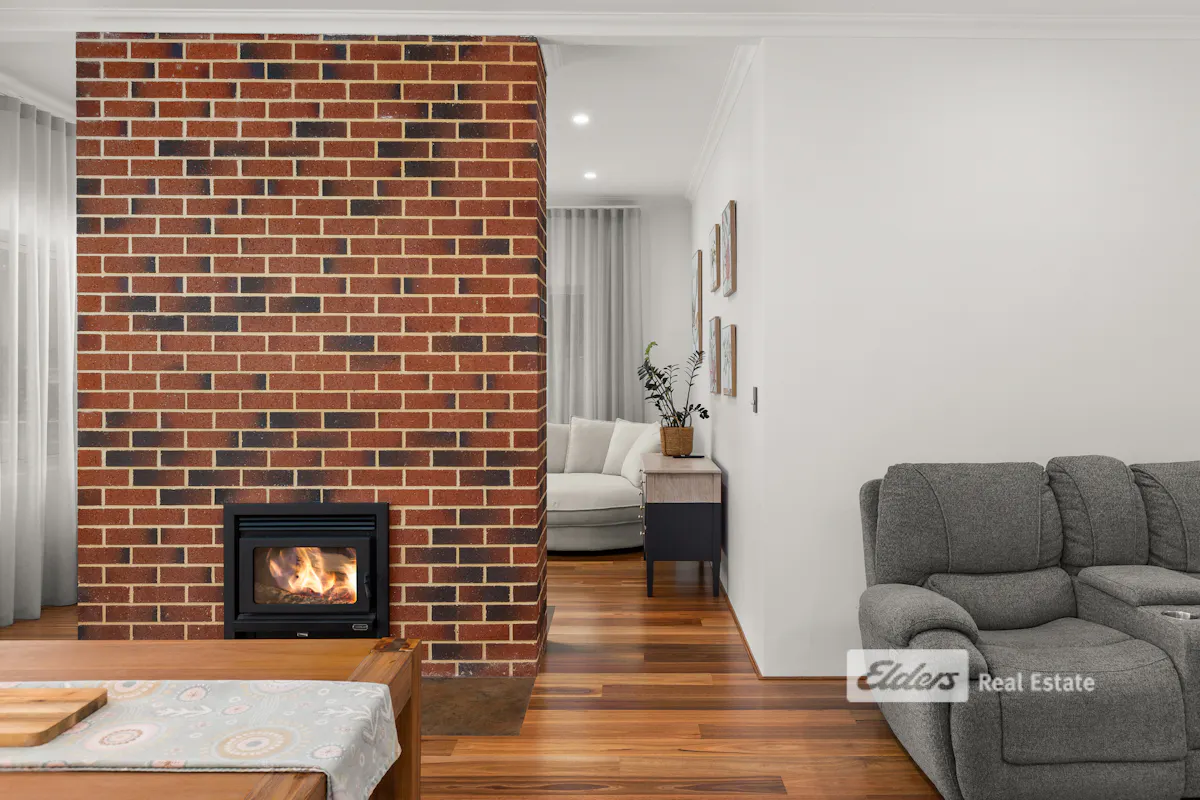 41 Lyons Road — photo 11 of 30