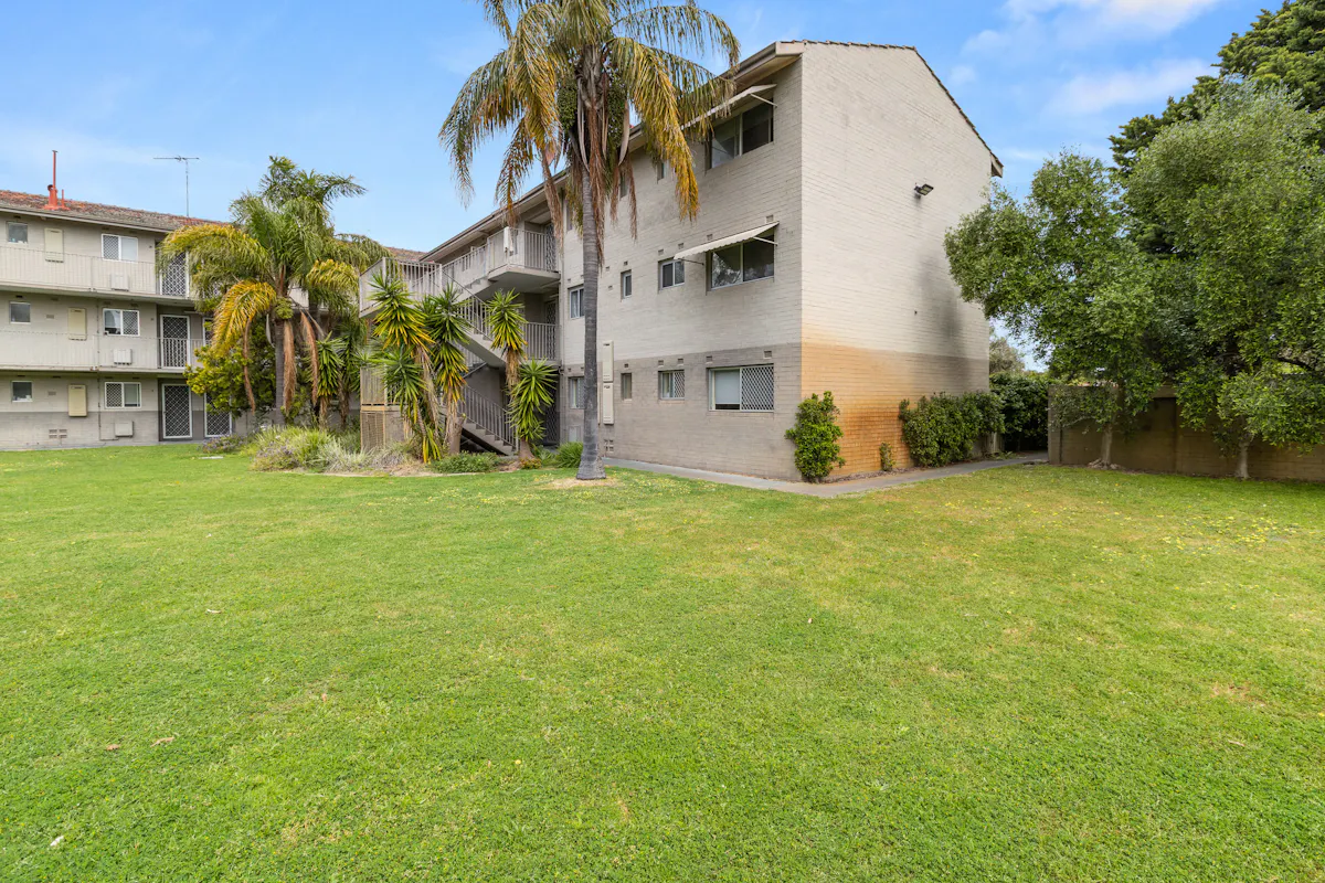 6/40 Reynolds Way — photo 15 of 18