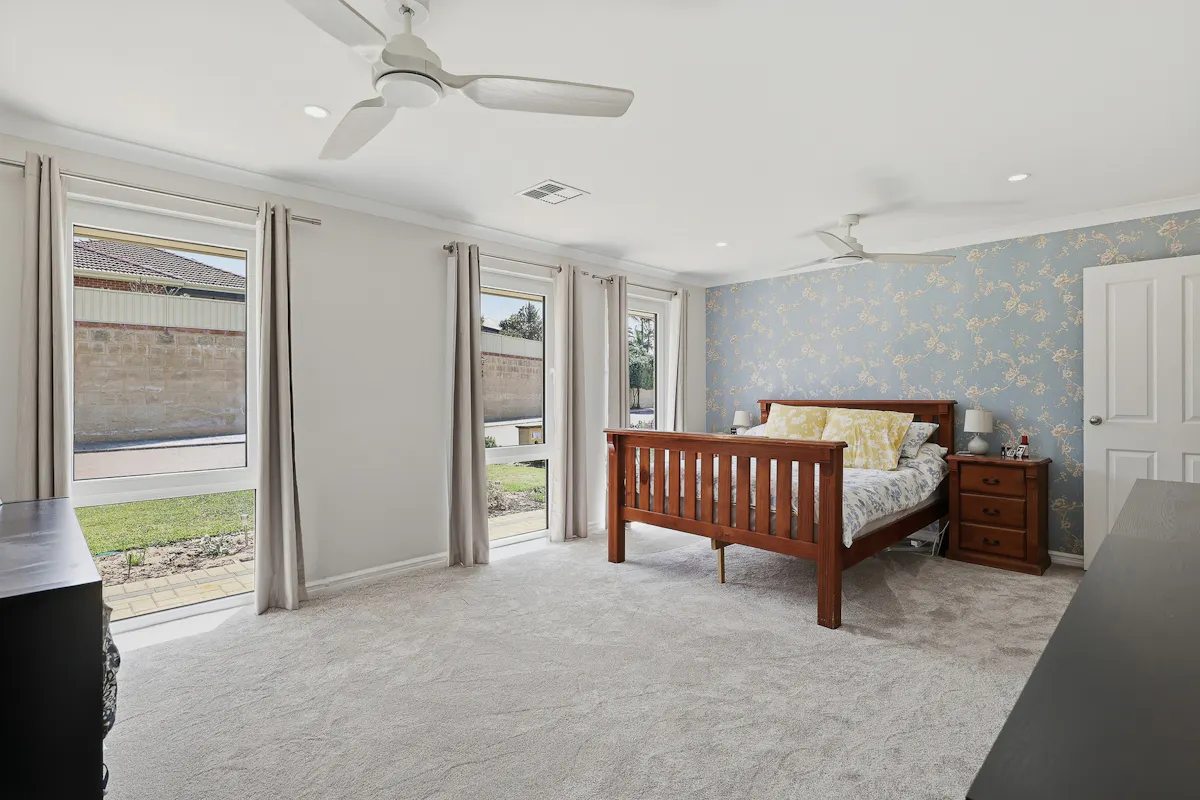 39 Baskerville Crescent — photo 13 of 28