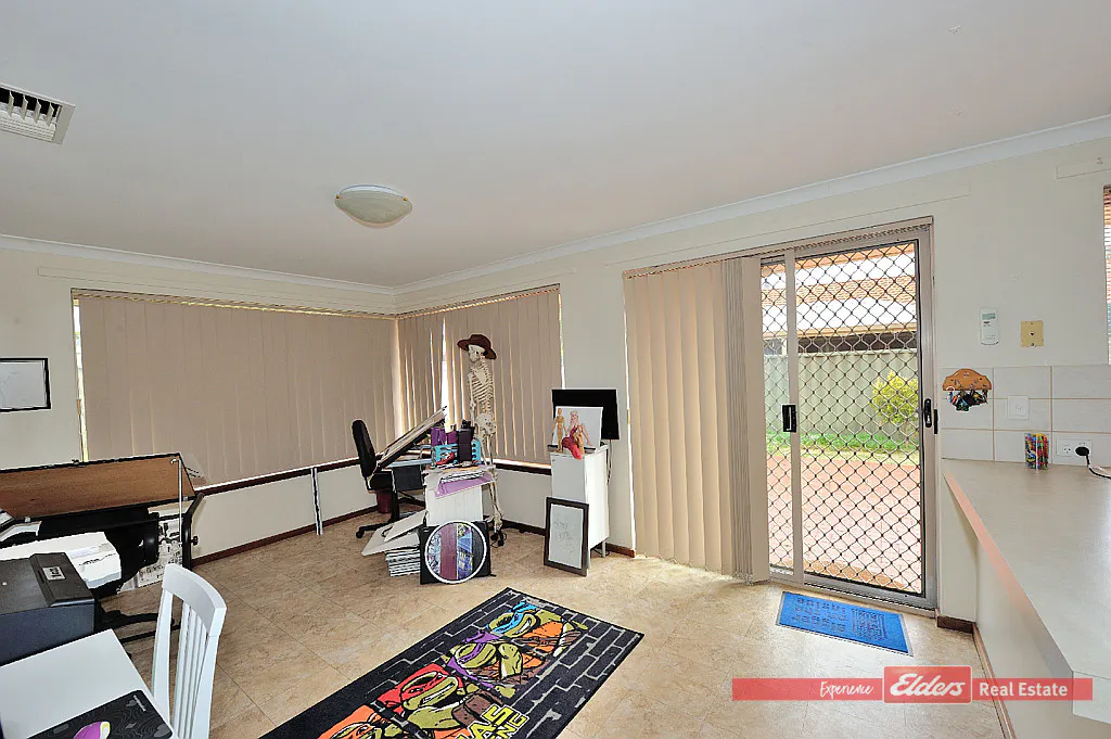 38 The Avenue — photo 7 of 15