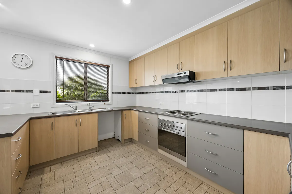 6 Aberle Street — photo 10 of 30
