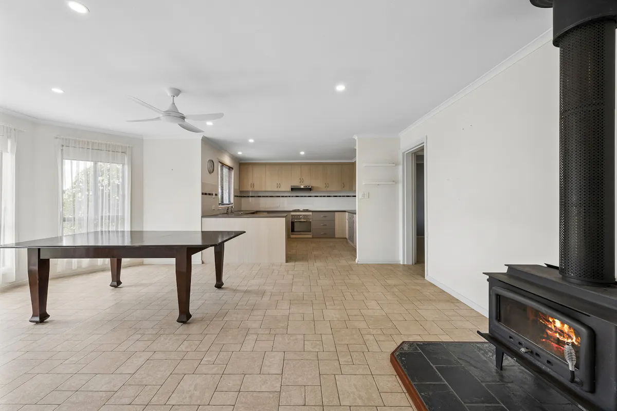 6 Aberle Street — photo 7 of 30