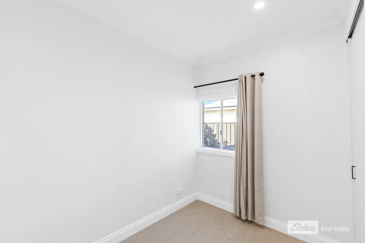 122 South Coast Highway — photo 12 of 26